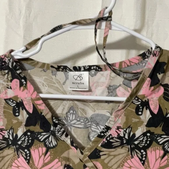 Women - Picture 4 of 7